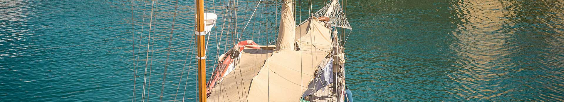 Alquilar una goleta en La Maddalena y Costa Esmeralda en 2027