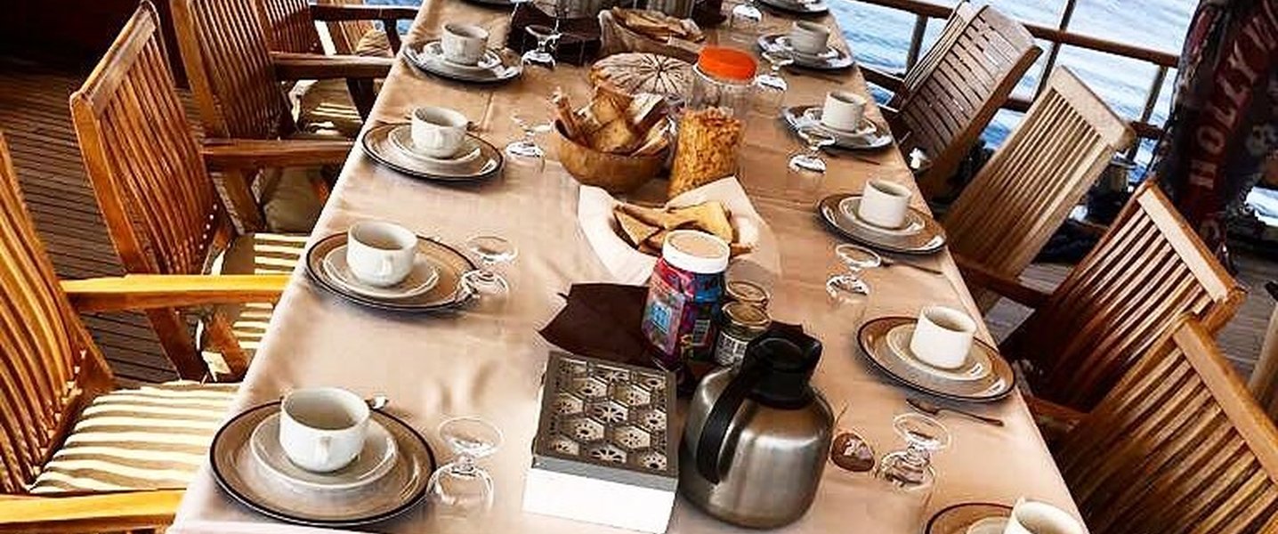 alt_prefix Donna Marisa 