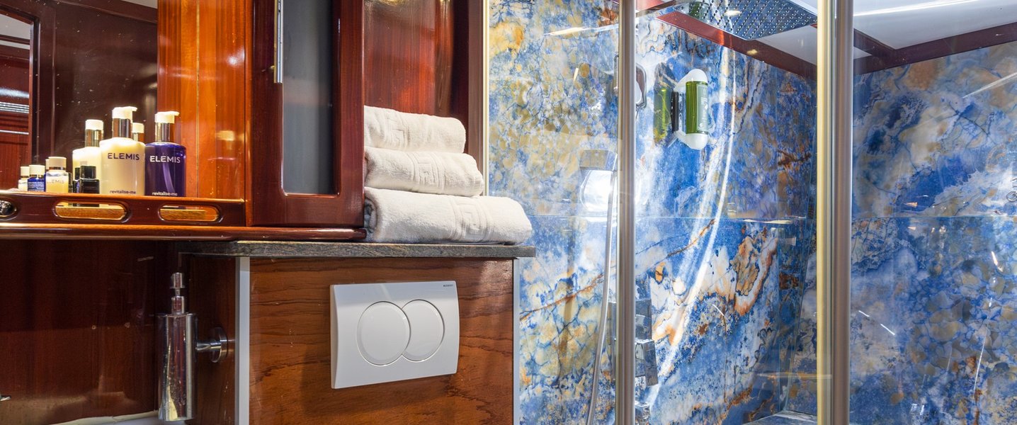 alt_prefix Phoenix Bronze (Ex Vivere) 