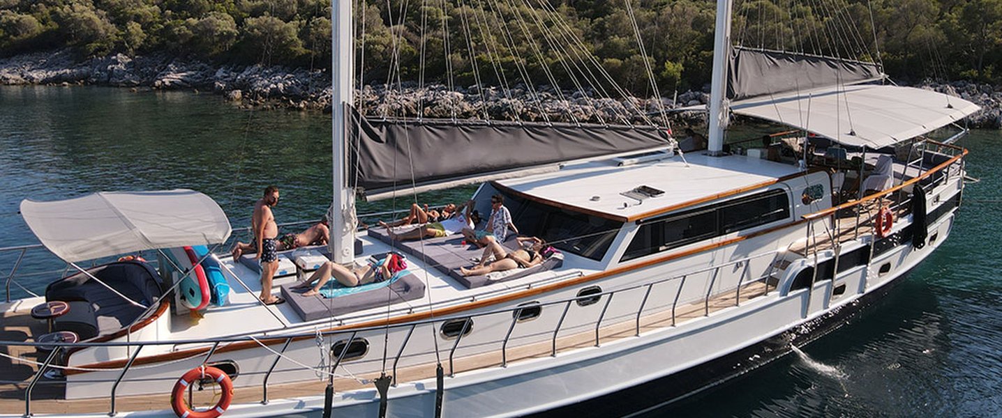 alt_prefix Grand Sailor 