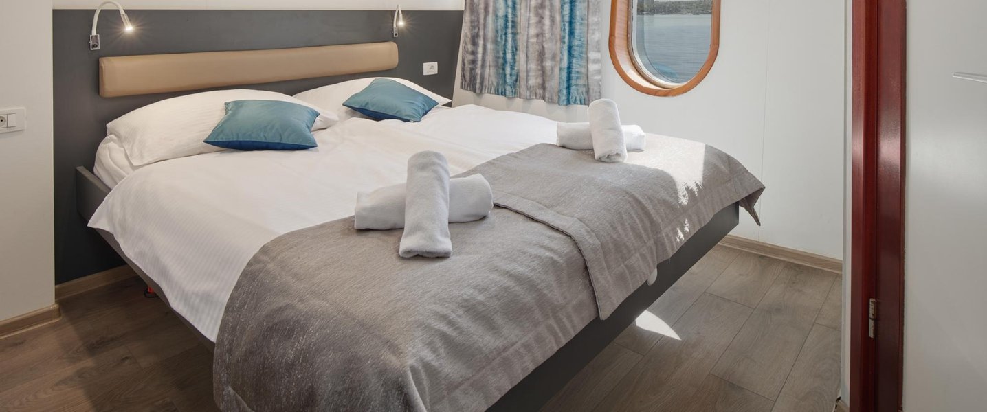 alt_prefix Lupus Mare 