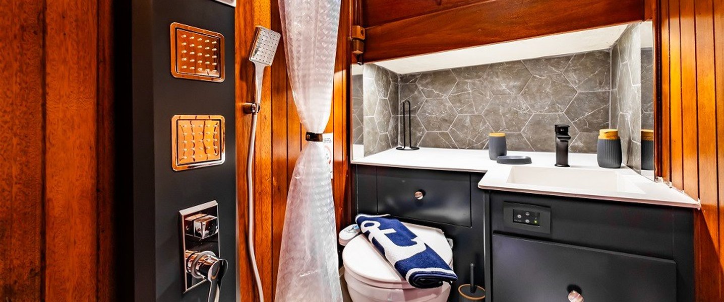 alt_prefix Golden Joy 