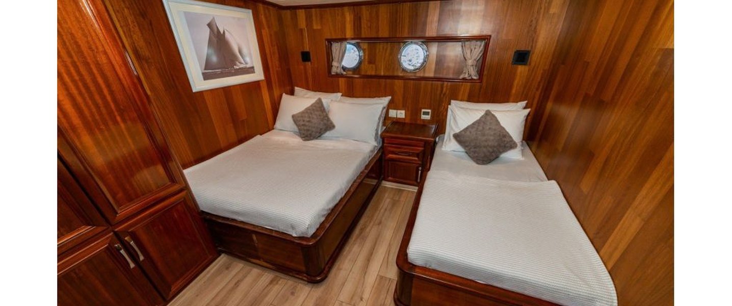 alt_prefix Albatros D 