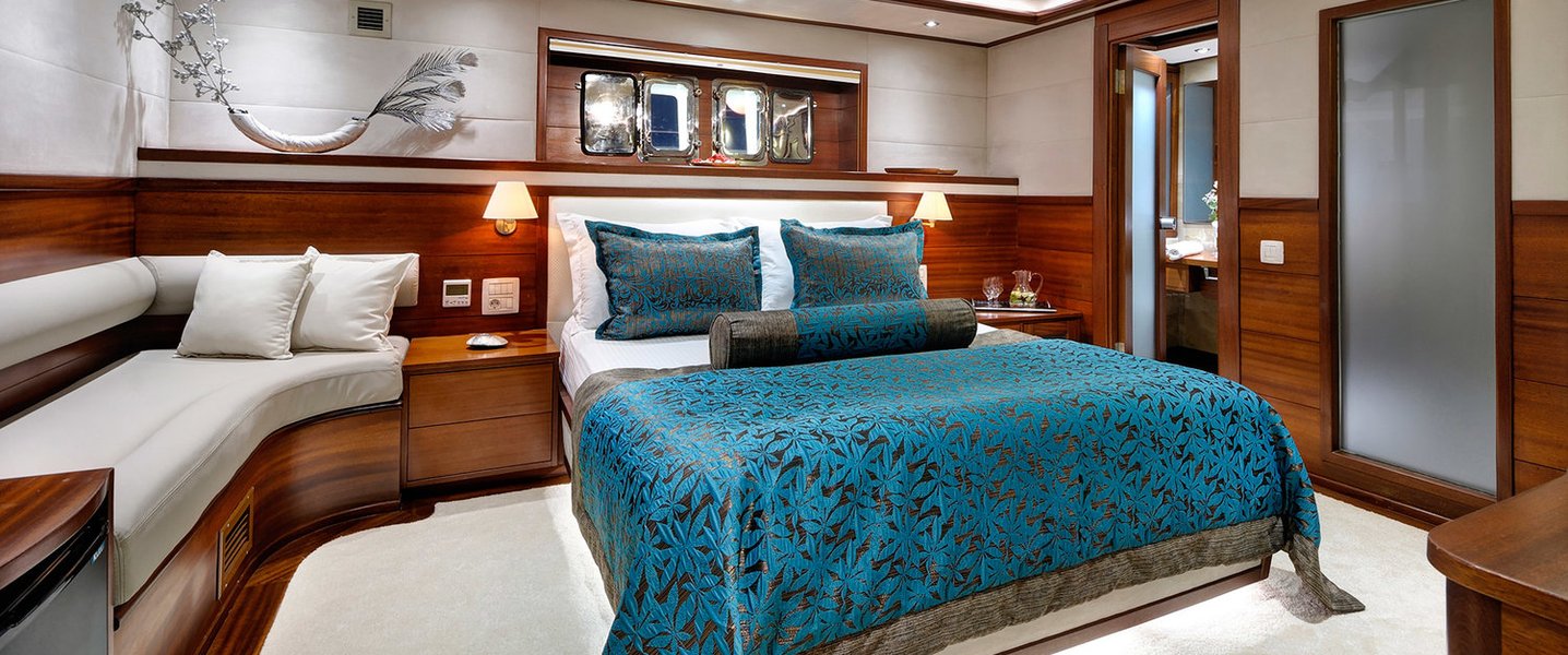 alt_prefix Alessandro 