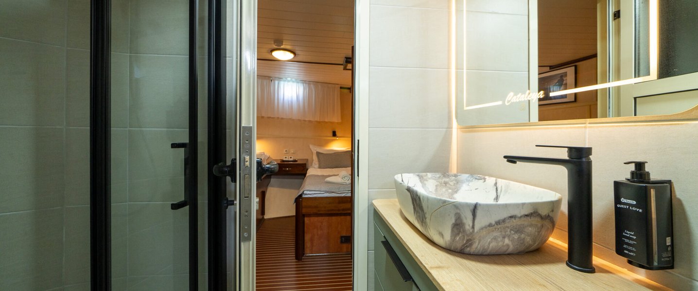 alt_prefix Cataleya (ex Vjeko) 