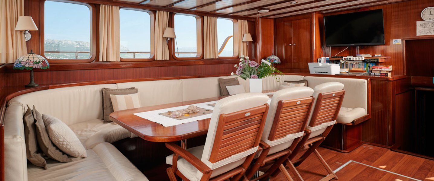 alt_prefix Queen of Adriatic 