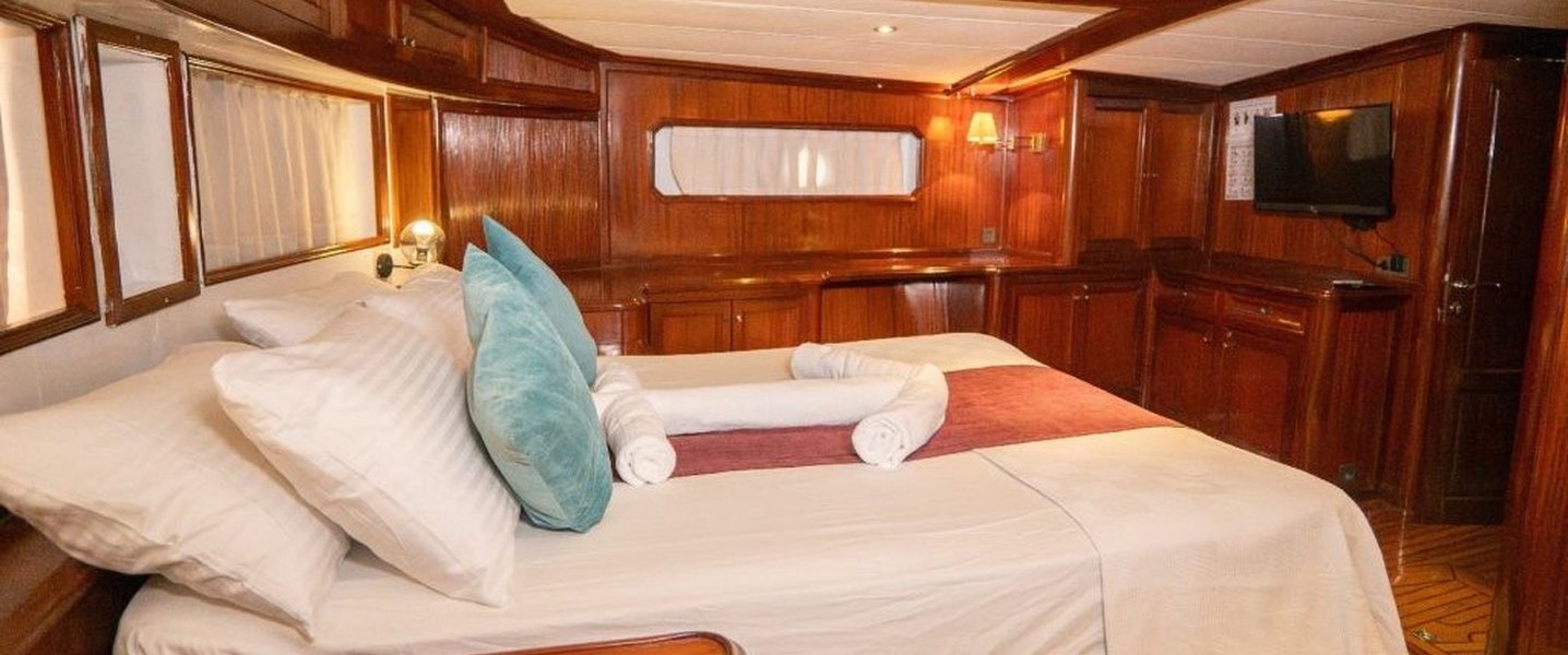 alt_prefix Yuksel Deniz 