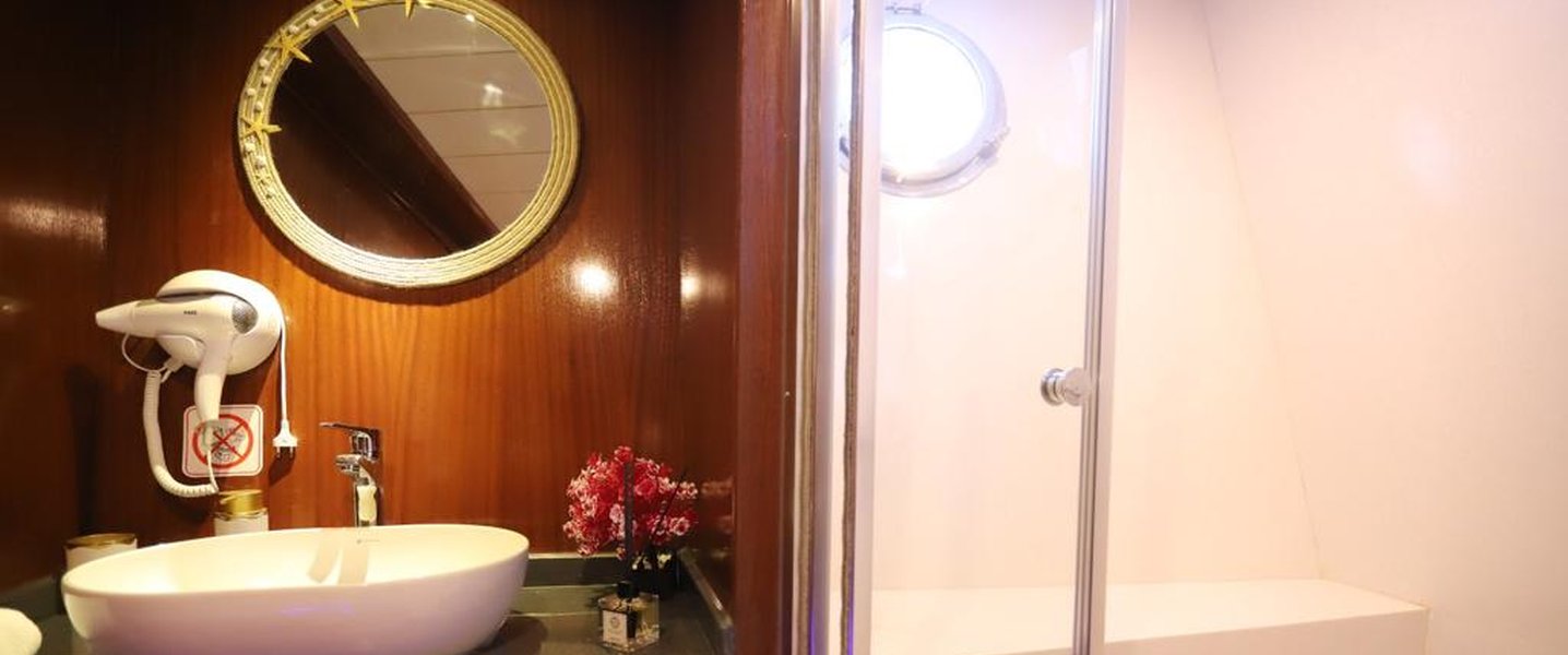 alt_prefix Queen of RTT 