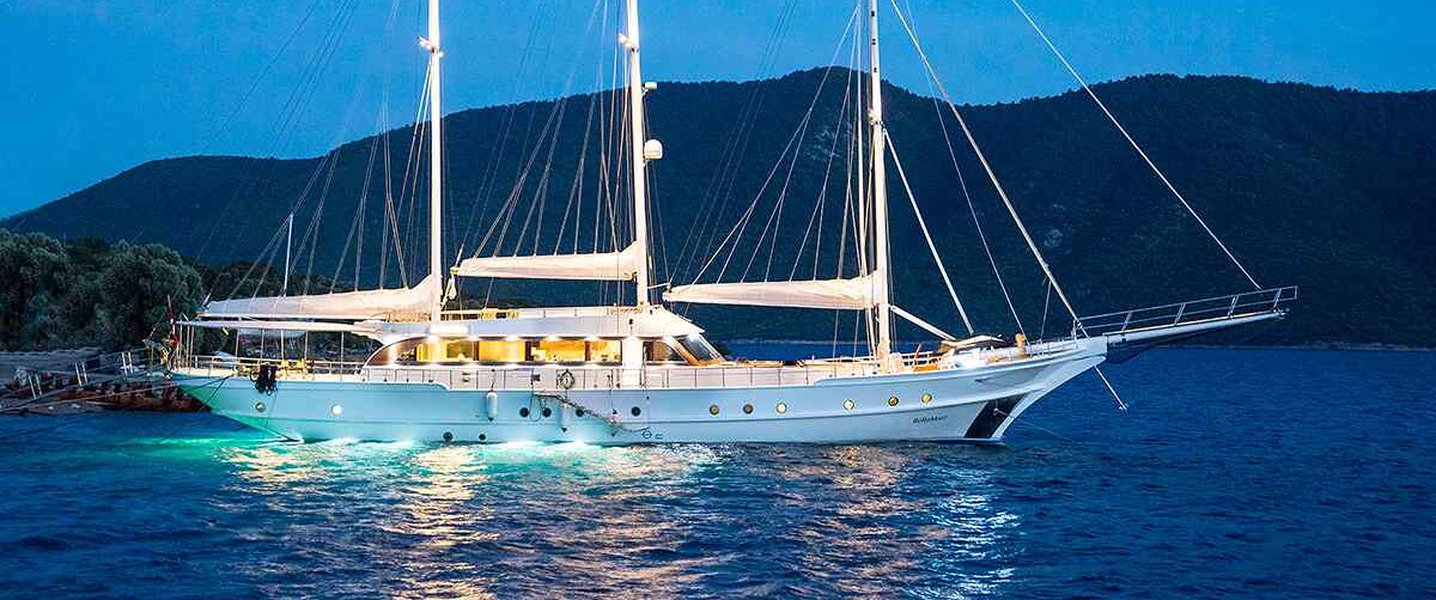 alt_prefix Bella Mare 