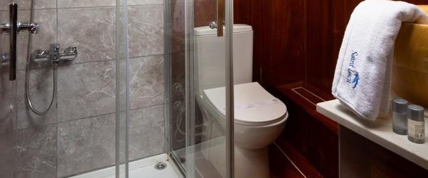 alt_prefix Saint Luca 