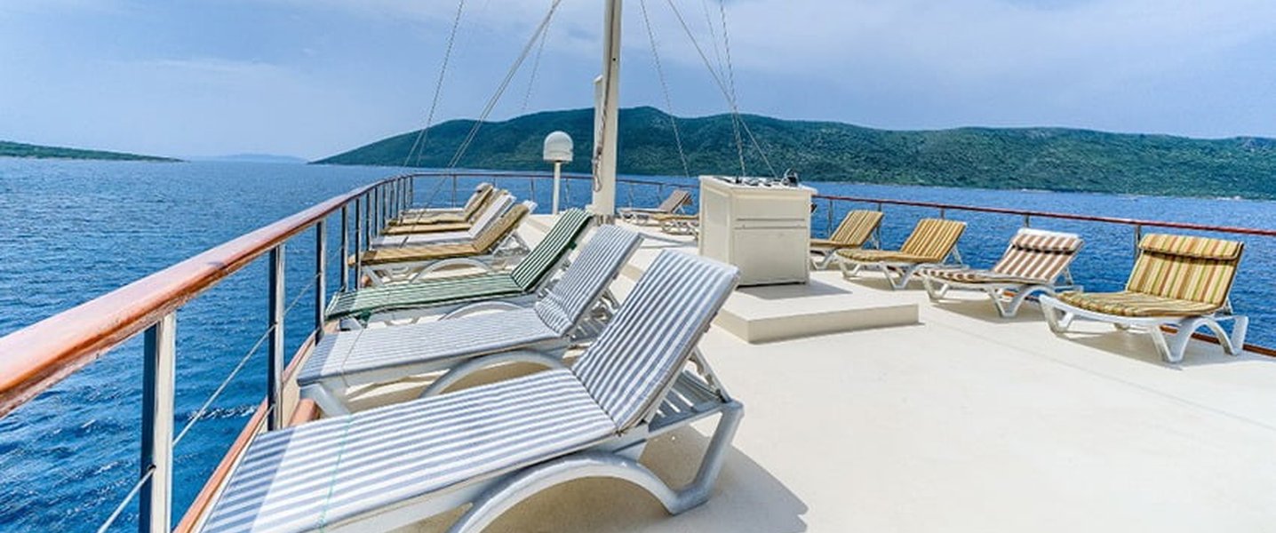 alt_prefix Love Boat 