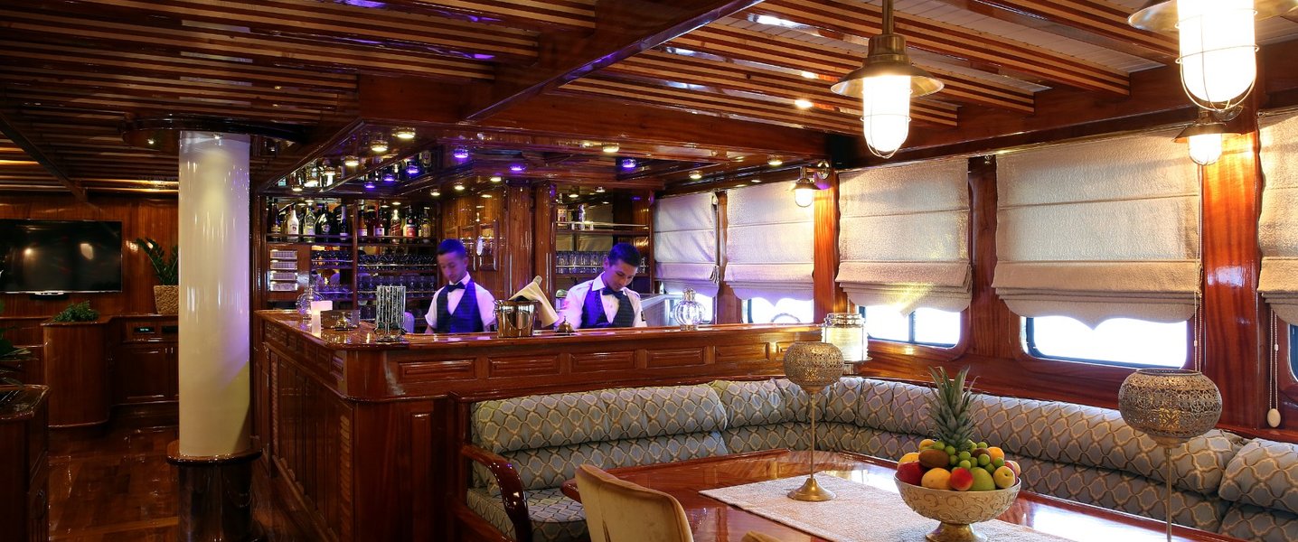 alt_prefix Queen Atlantis 