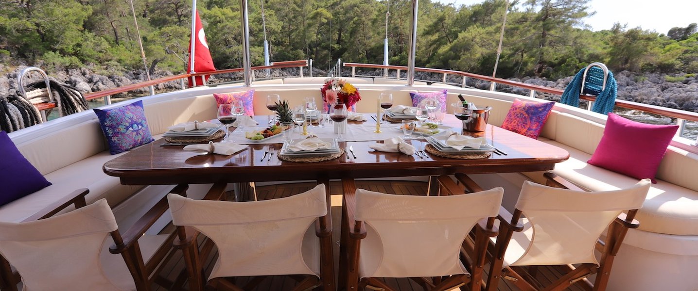 alt_prefix Queen of RTT 