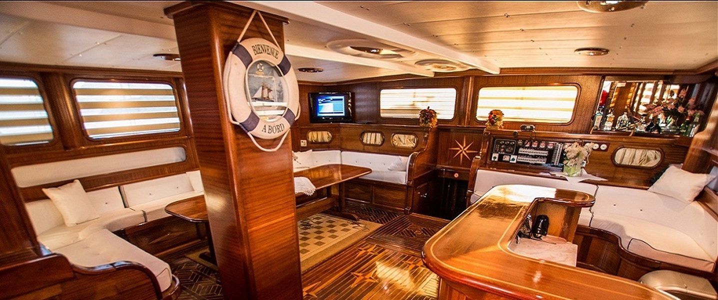 alt_prefix Efsane Karayigit 