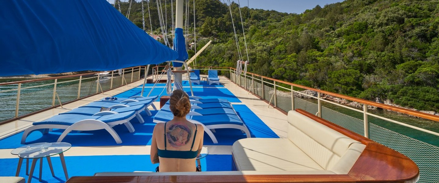 alt_prefix Tanja Mora 