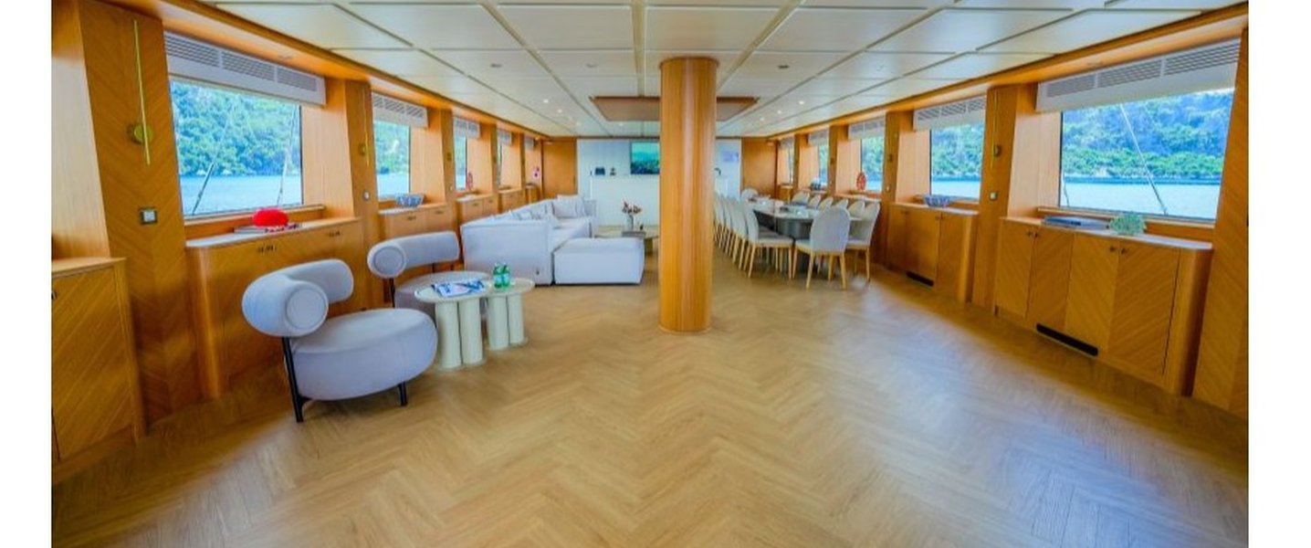 alt_prefix King of the Sea 