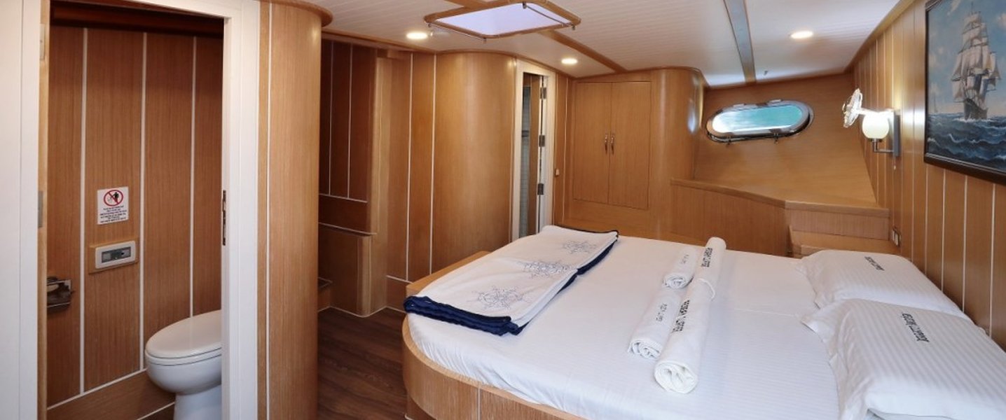 alt_prefix Aegean Clipper 