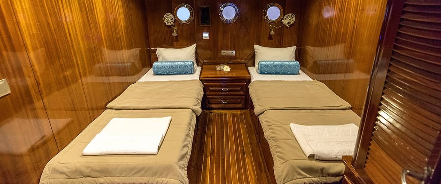 alt_prefix Kayhan 11 