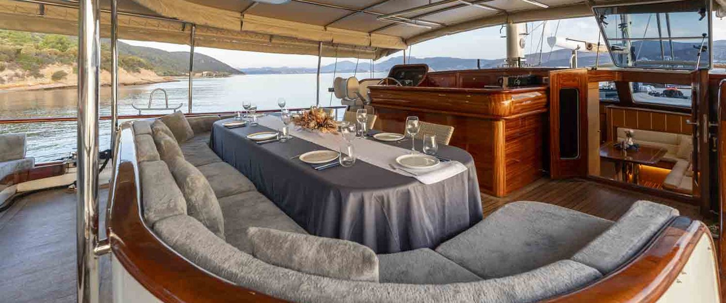 alt_prefix Gozdem the One 