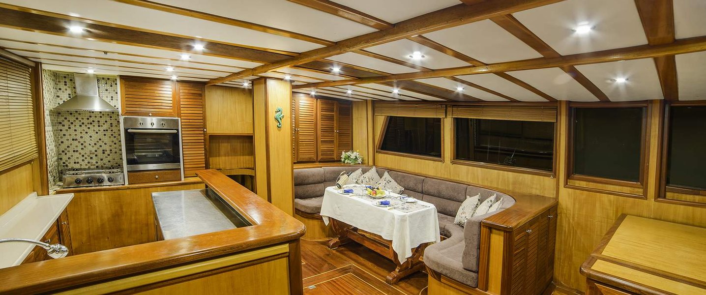 alt_prefix Sude Deniz 