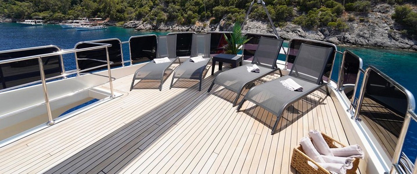 alt_prefix Queen of Makri 