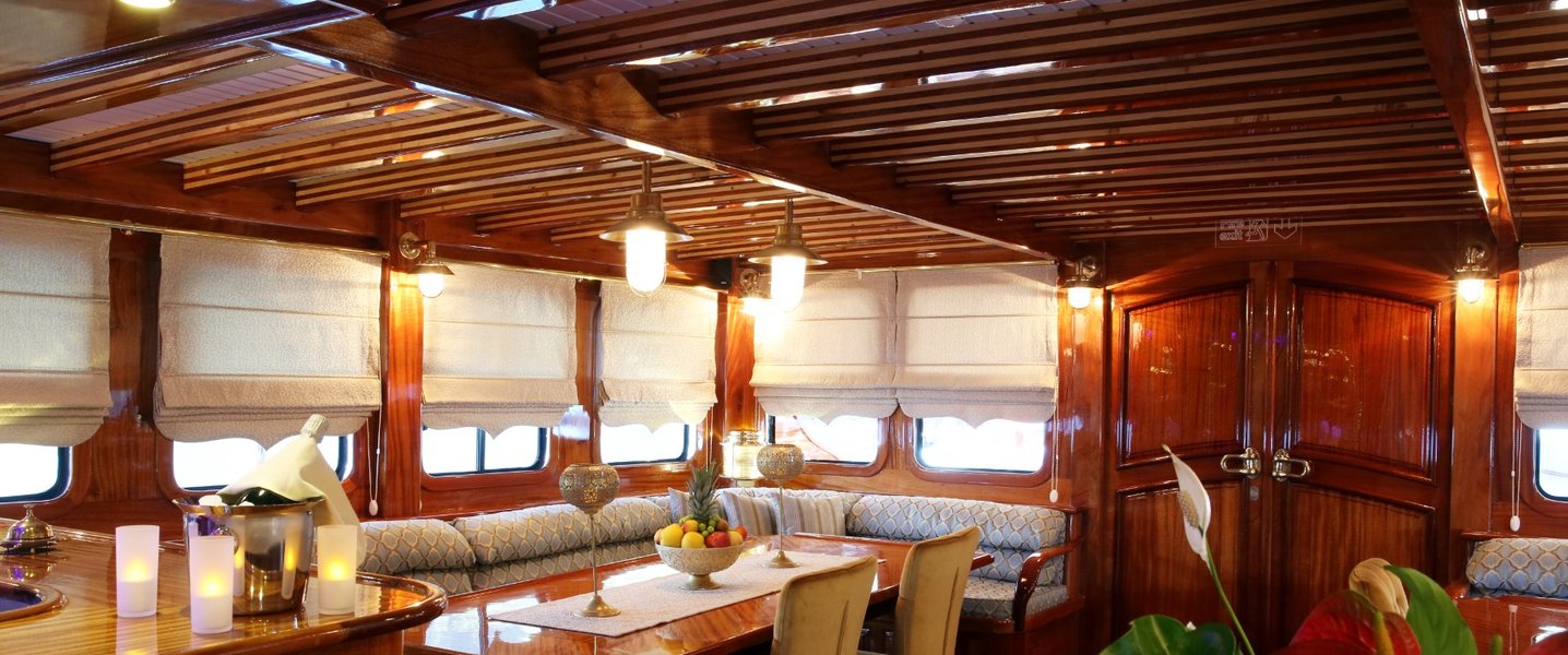 alt_prefix Queen Atlantis 