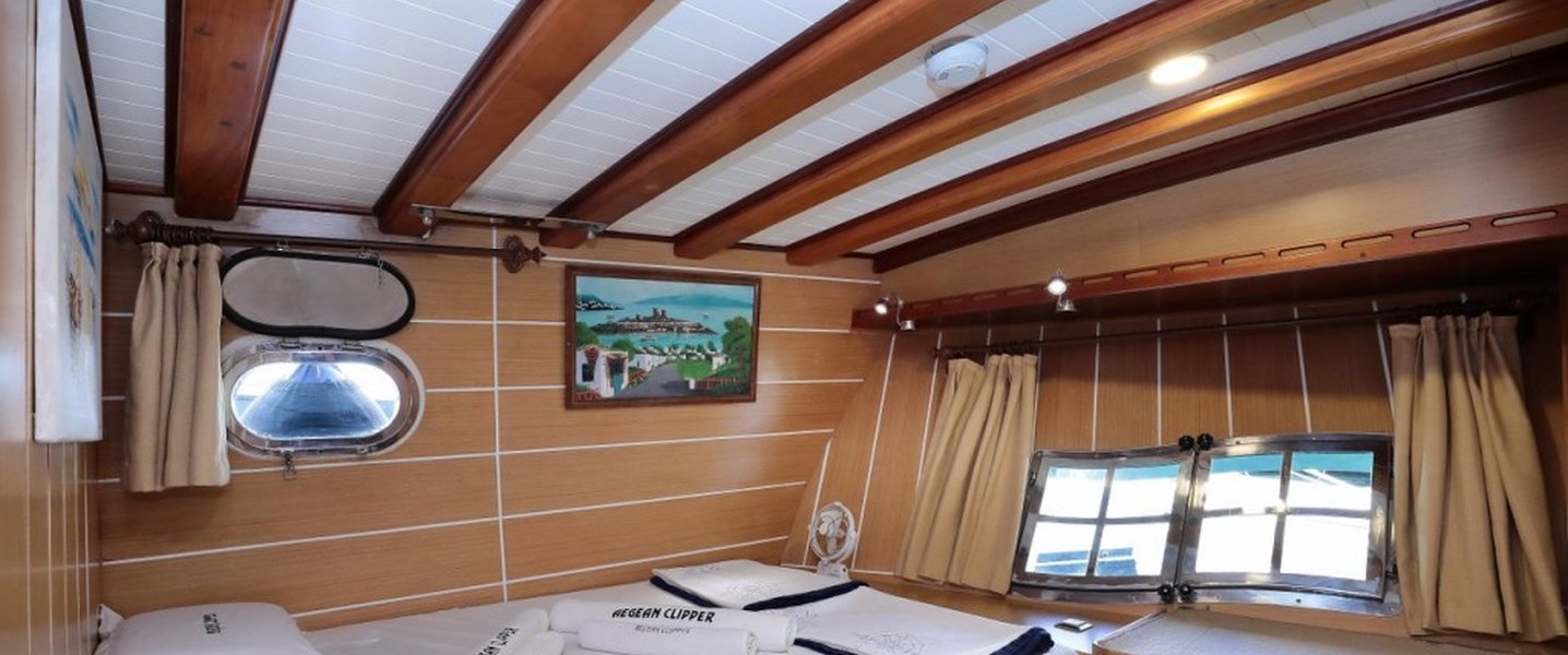 alt_prefix Aegean Clipper 