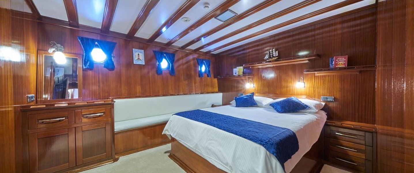 alt_prefix Stella Maris 