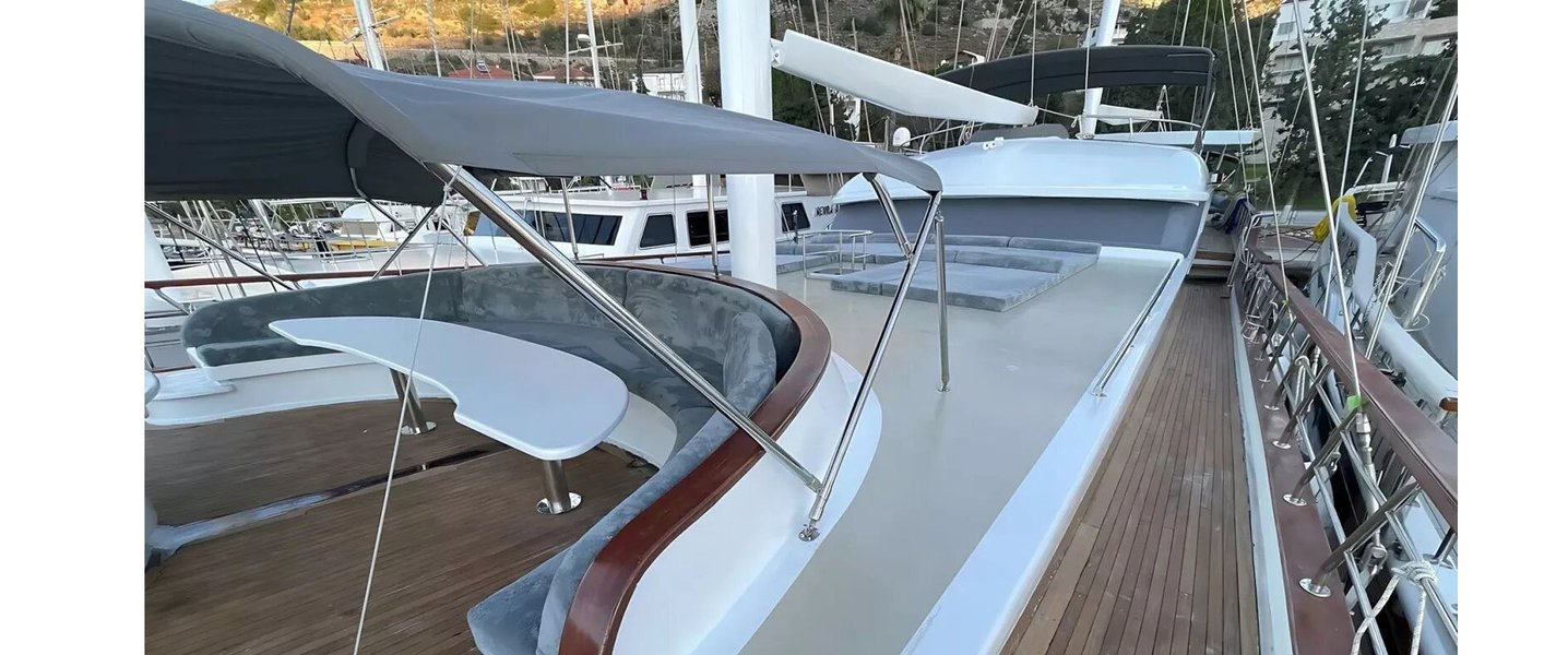 alt_prefix Kaan Ayaz 