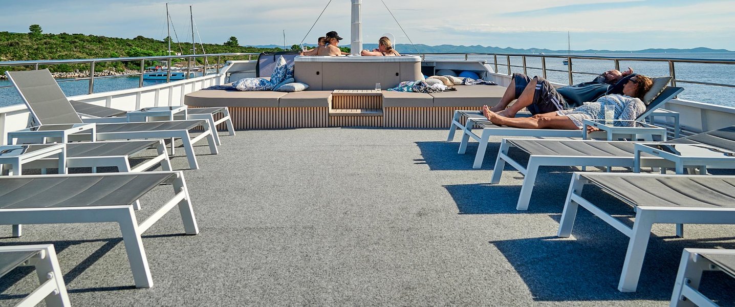 alt_prefix Lupus Mare 