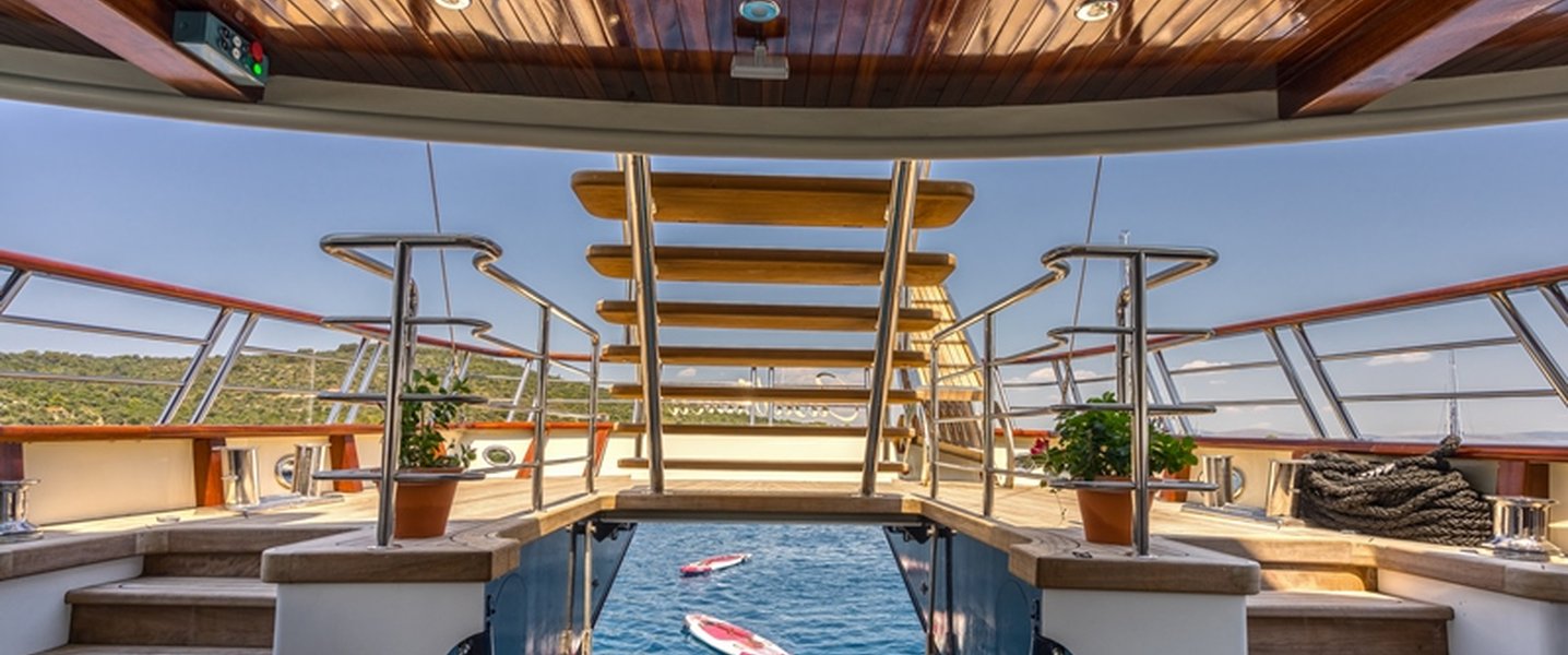 alt_prefix Casablanca 