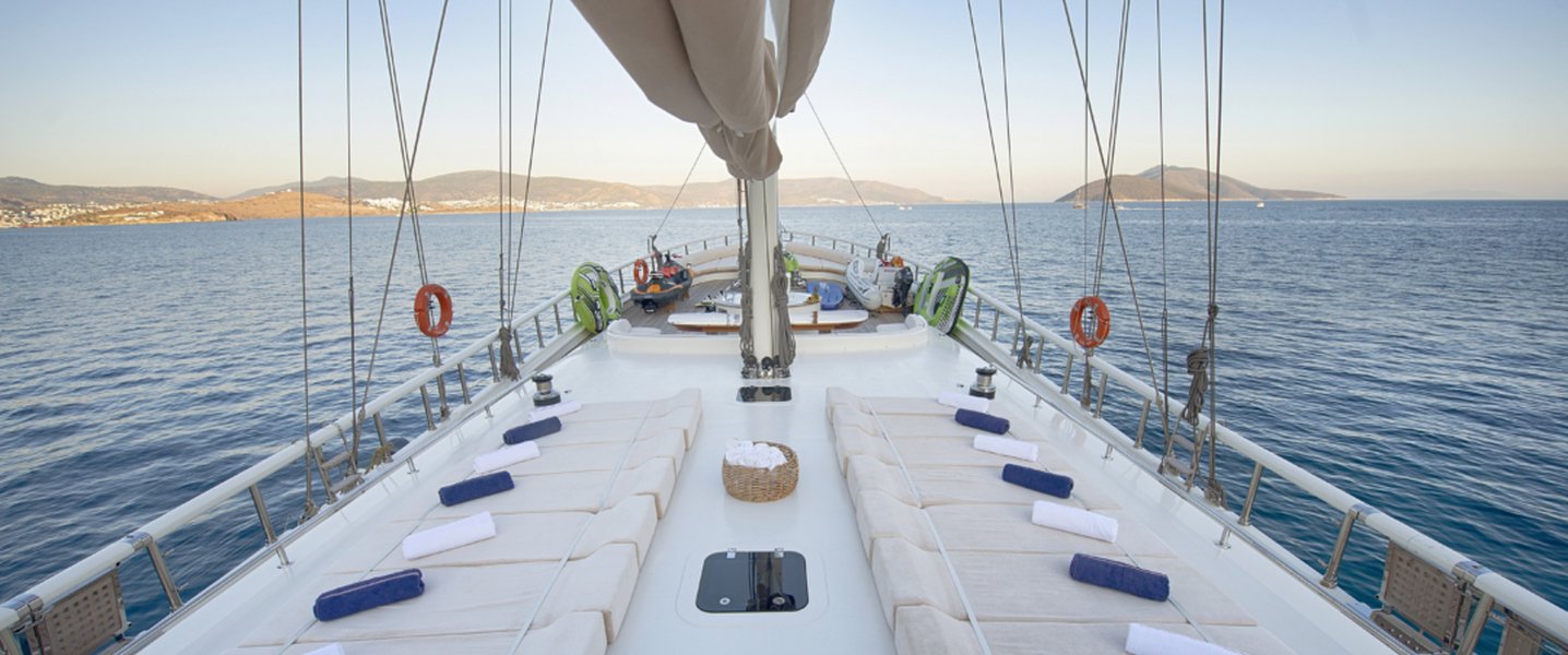 alt_prefix Queen of Salmakis 