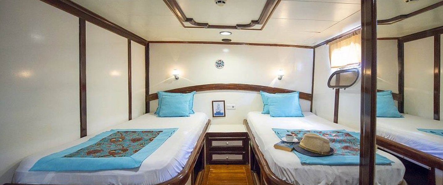 alt_prefix Vesta 1 Sevil 