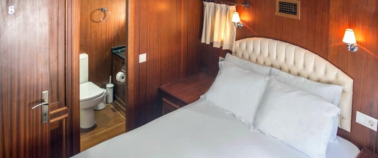 alt_prefix Evra Demir 