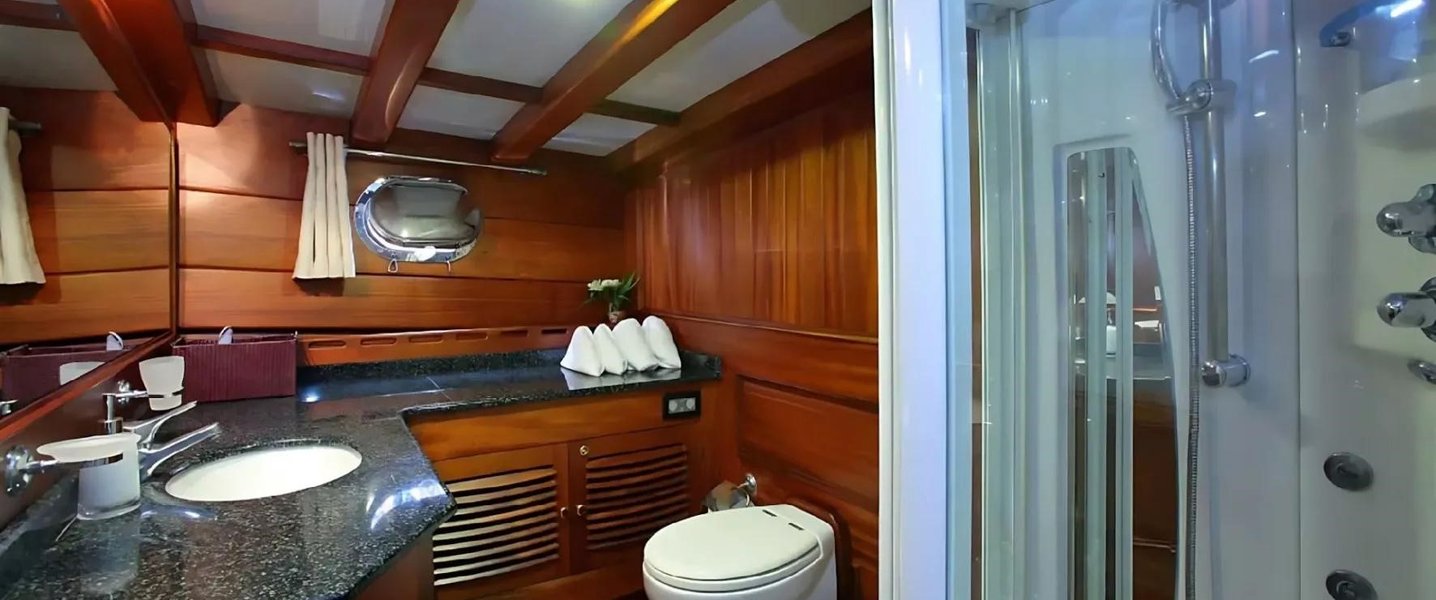 alt_prefix Kaya Guneri 4 