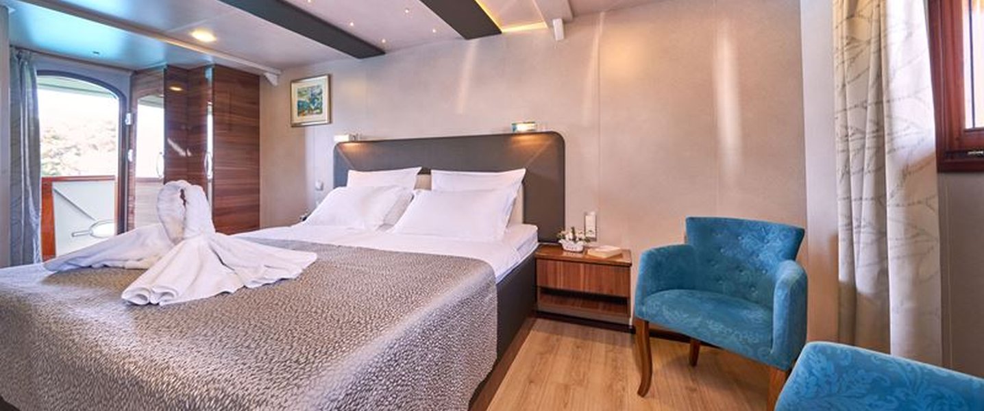 alt_prefix Casablanca 