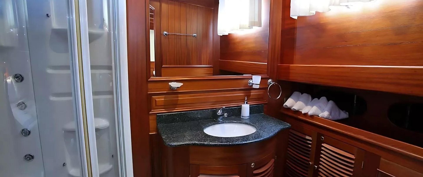 alt_prefix Kaya Guneri 4 