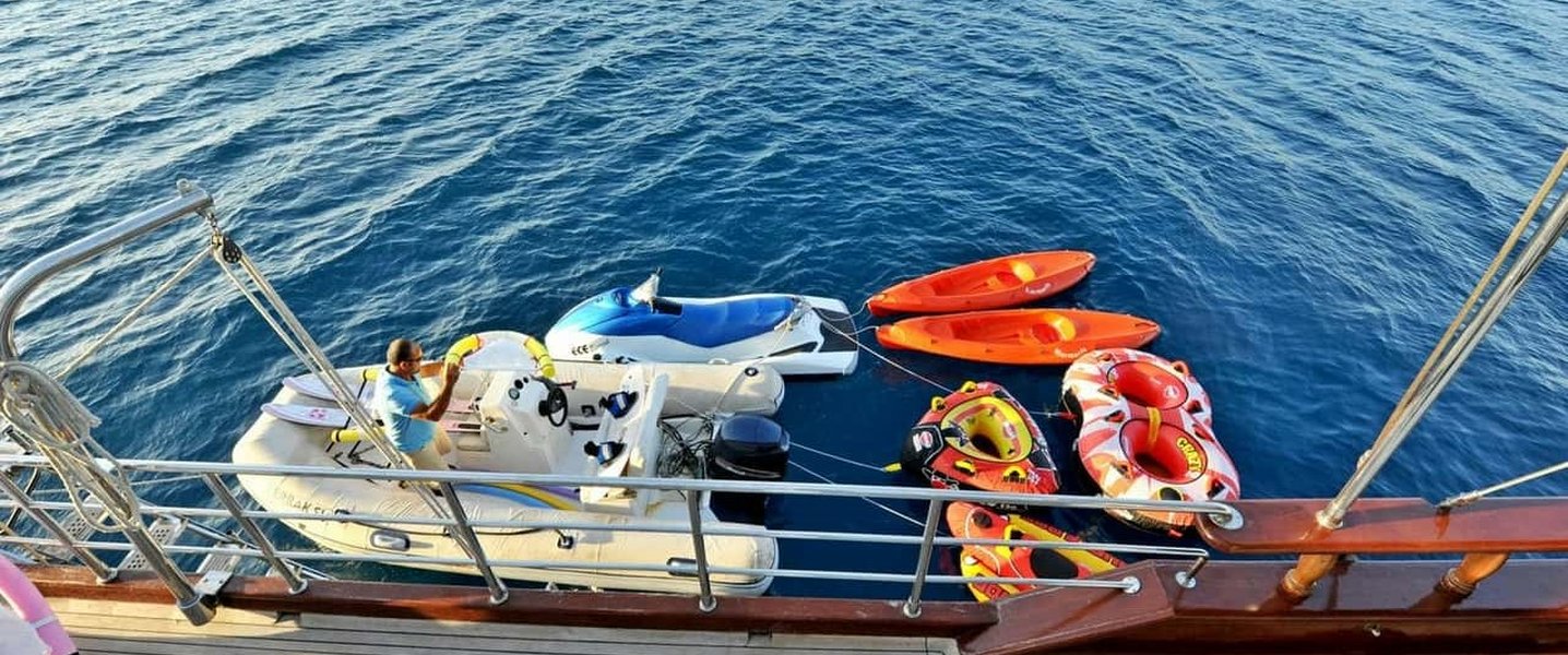 alt_prefix Berrak Su 