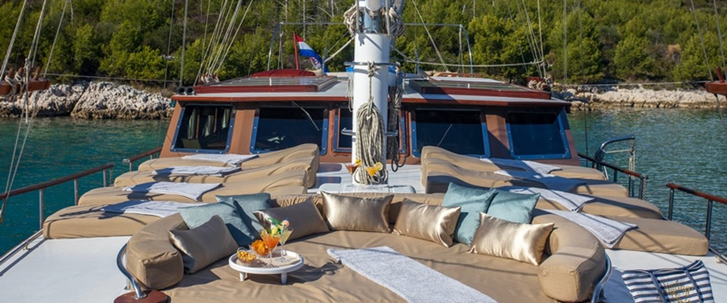 alt_prefix Nostra Vita 