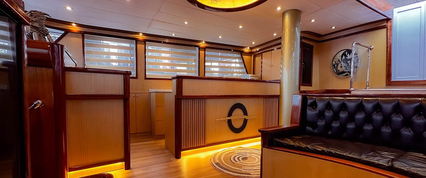 alt_prefix Diva Deniz 