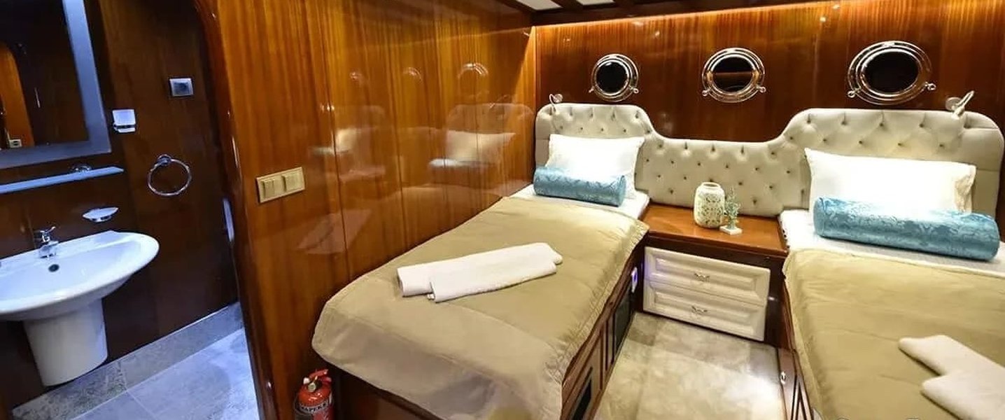 alt_prefix Kayhan 11 