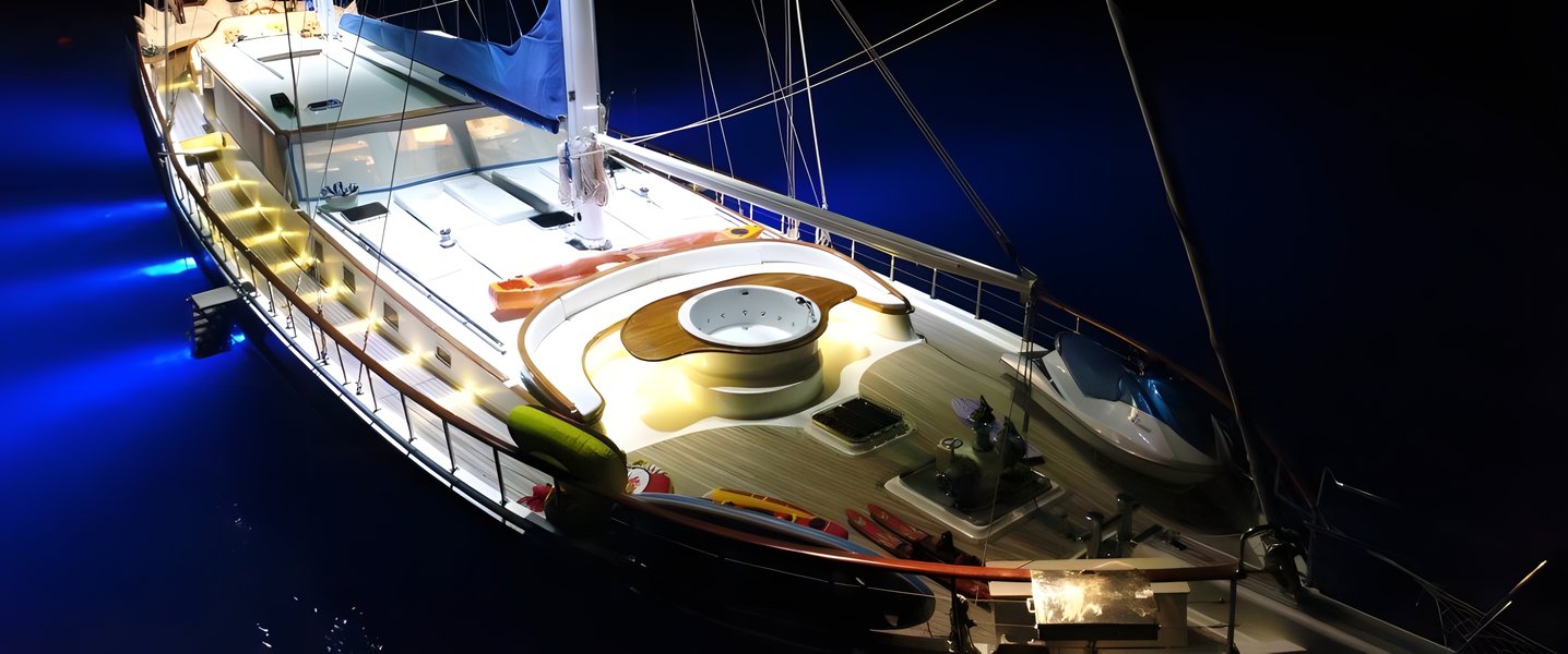 alt_prefix Ece Berrak 