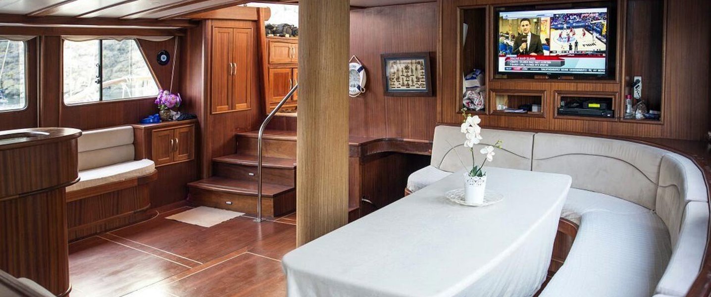 alt_prefix Evra Demir 