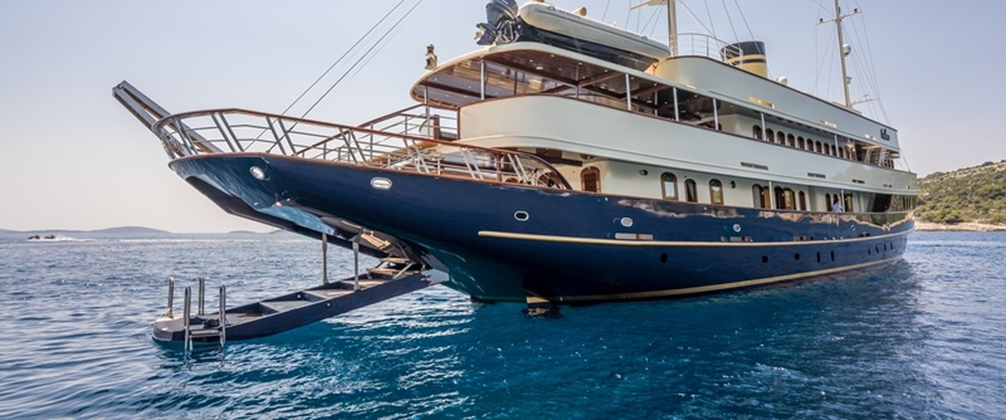 alt_prefix Casablanca 