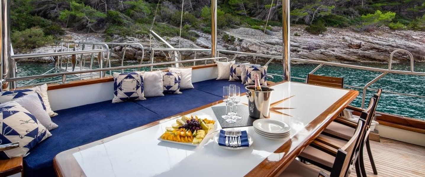 alt_prefix Saint Luca 