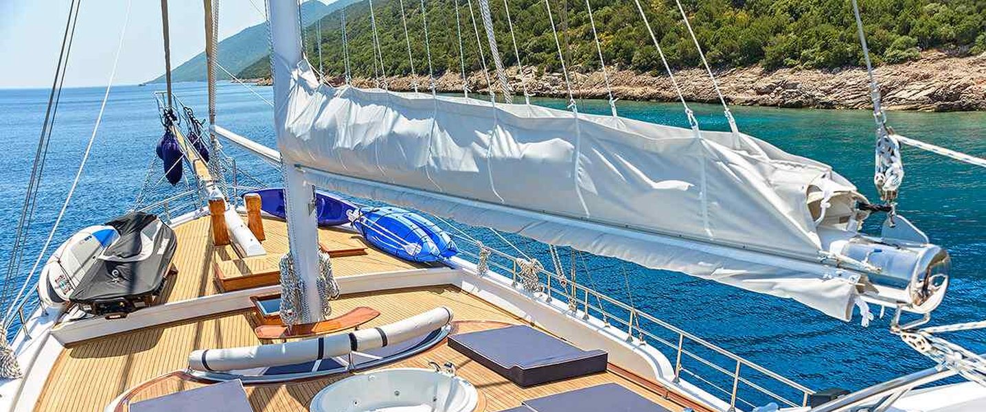 alt_prefix Bella Mare 