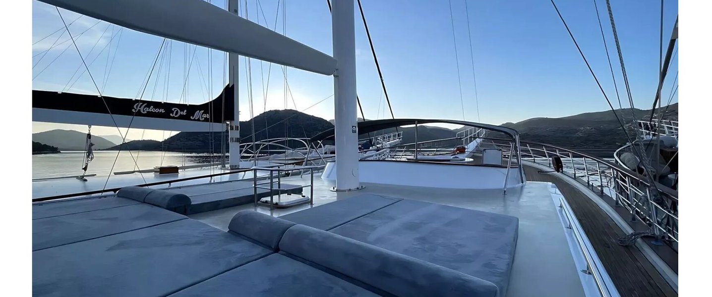 alt_prefix Kaan Ayaz 