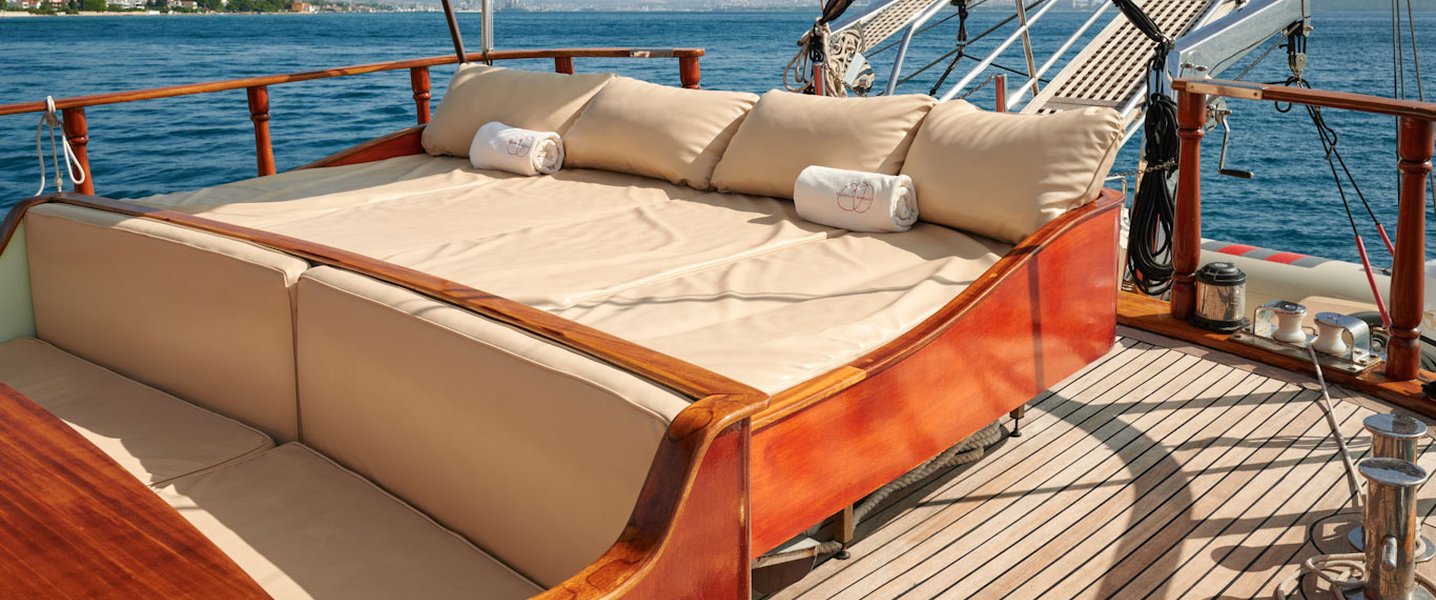 alt_prefix Queen of Adriatic 