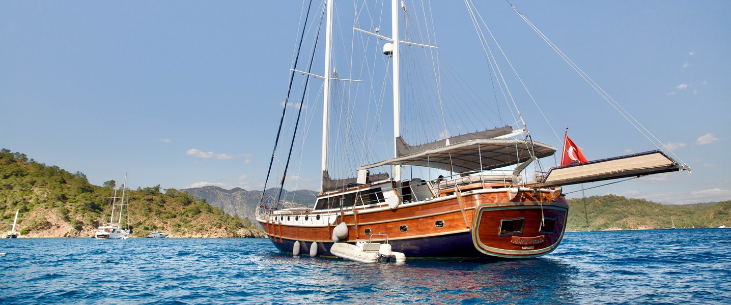 alt_prefix Diva Deniz 