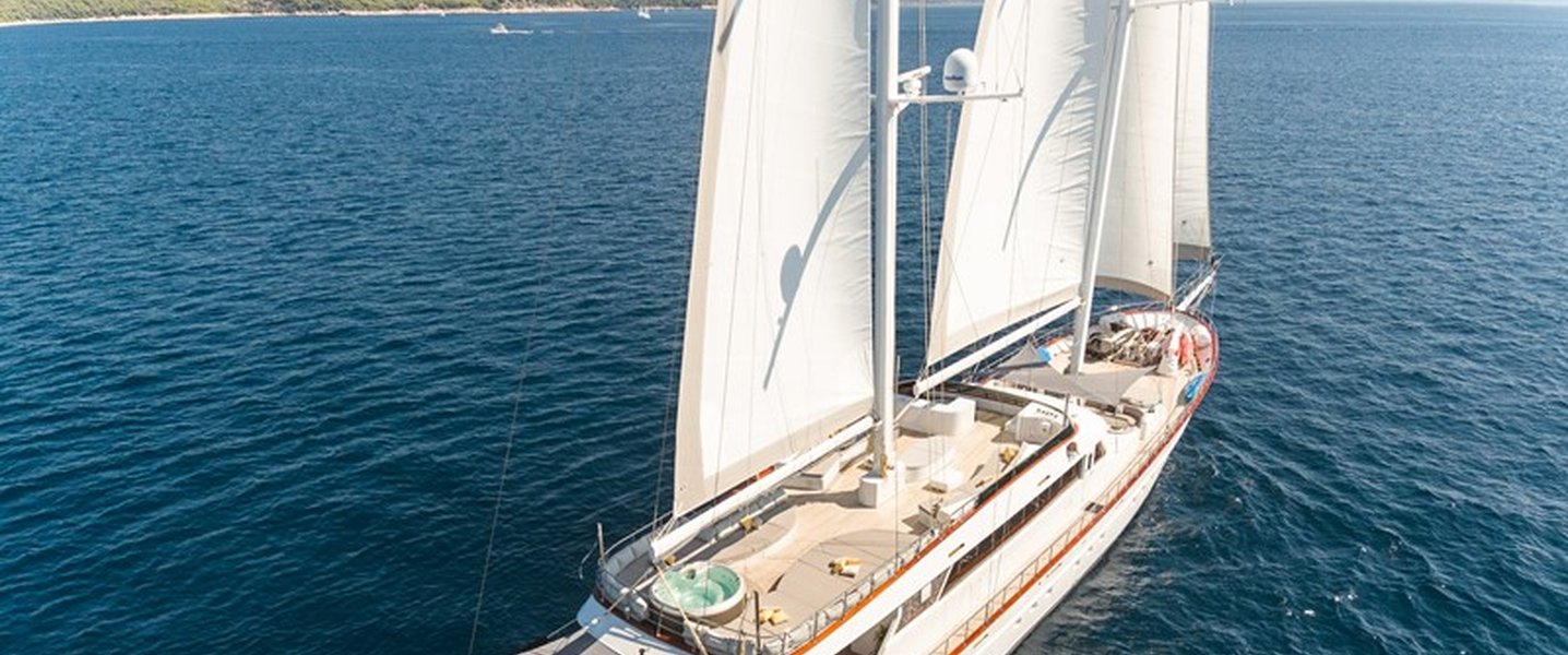 alt_prefix Lady Gita 